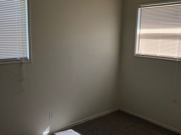 4th image of 21022104 Lee Blvd #2102