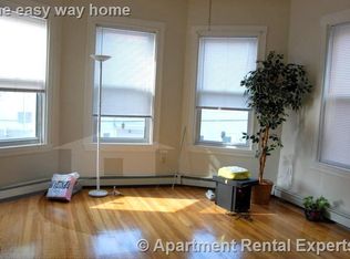 25 Portsmouth St #2S, Cambridge, MA 02141