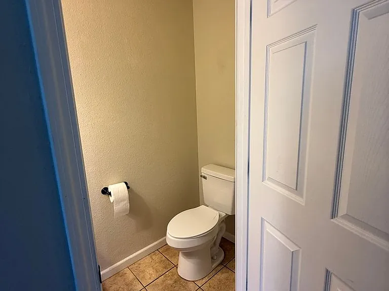 450 Midway Rd #34 — Photo 9