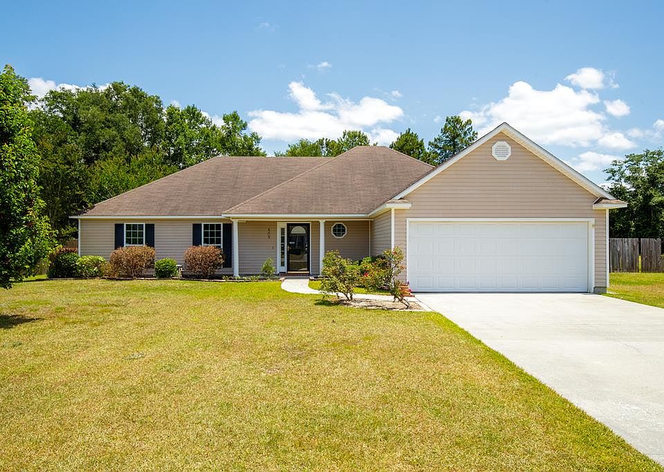 1st image of 4309 Sandy Springs Dr