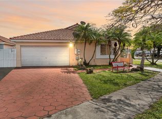 11450 SW 185th St, Miami, FL 33157