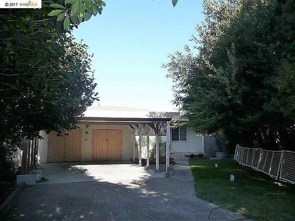 2nd image of 1941 Dodson St