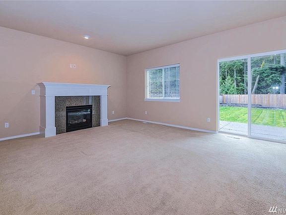 3rd image of 521 125th Ave NE