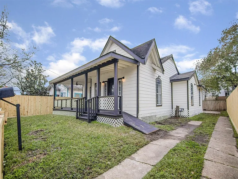 5108 Clay St — Photo 2