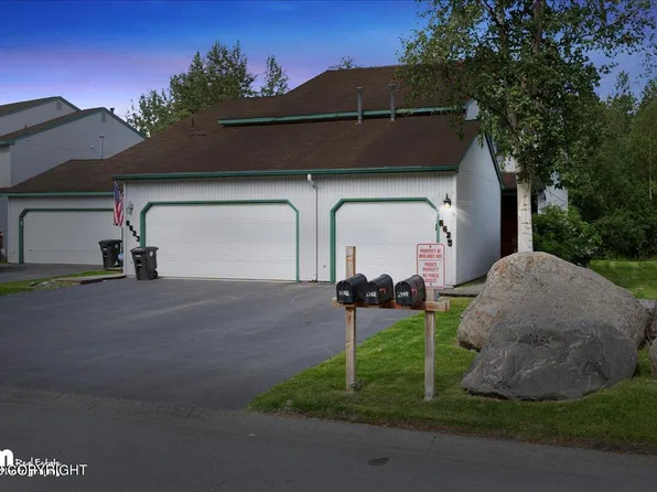 6625 Lunar Dr #C-3, Anchorage, AK 99504