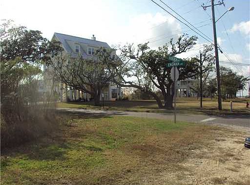 4th image of 1474 N Beach Blvd