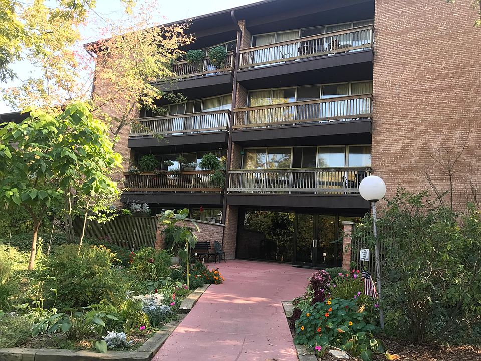 1st image of 5700 Hillcrest Ln APT 3C