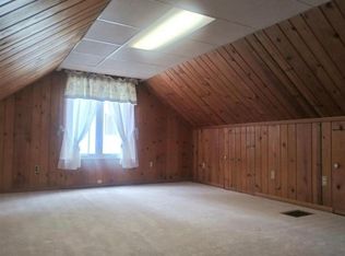 113 Exmoor Rd, Waterford, MI 48328