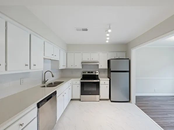 2002 Convent Pl APT 9, Nashville, TN 37212