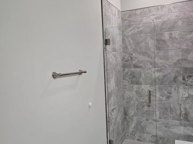 24 NW 6th St #100 — Photo 22