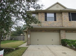 323 Brandy Ridge Ln, Dickinson, TX 77539