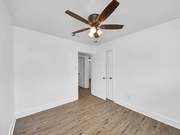5th image of 7418 Williams St