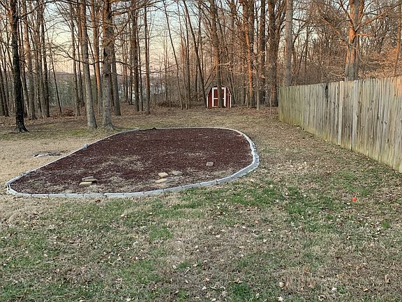 5th image of 2776 Ann Dr