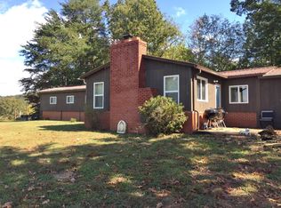 779 Bone Cave Rd, Rock Island, TN 38581