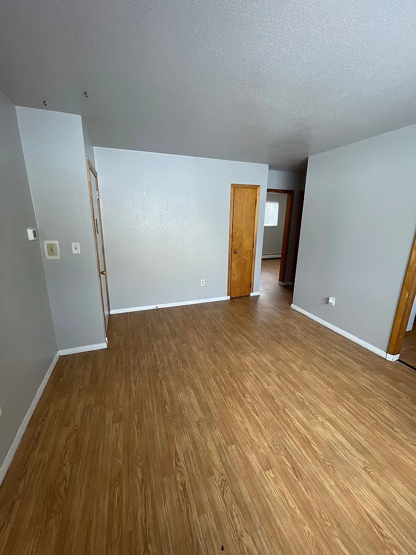 1729 1st St SW — Photo 3
