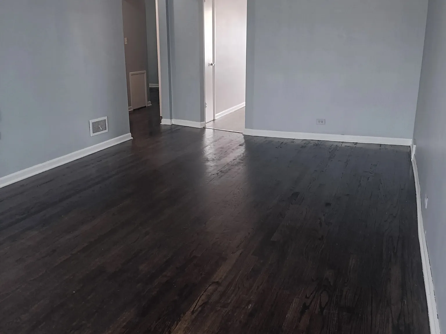 2 bed, 1000 sqft, $1,700 — Photo 4