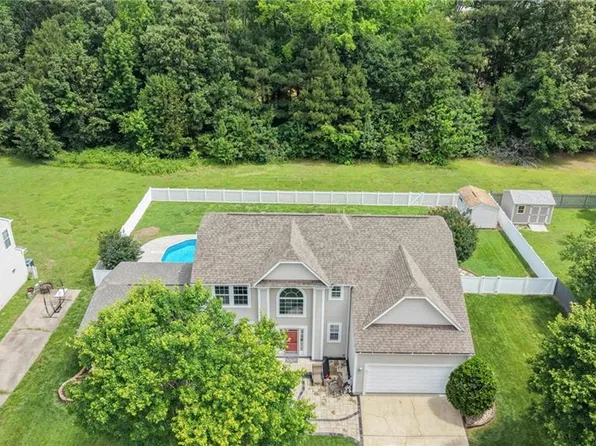 608 September Ln, Chesapeake, VA 23322