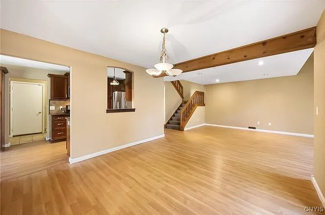 17 Jarvis Dr — Photo 9