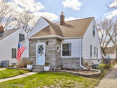 915 N Dorchester Ave, Royal Oak, MI, 48067