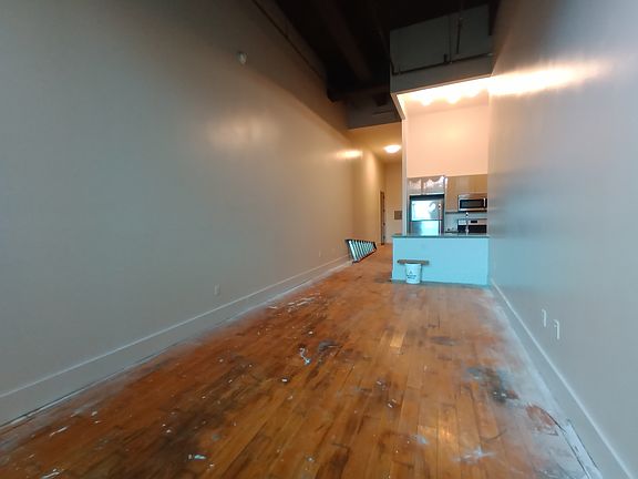 3rd image of 41 Kosciuszko St APT 115
