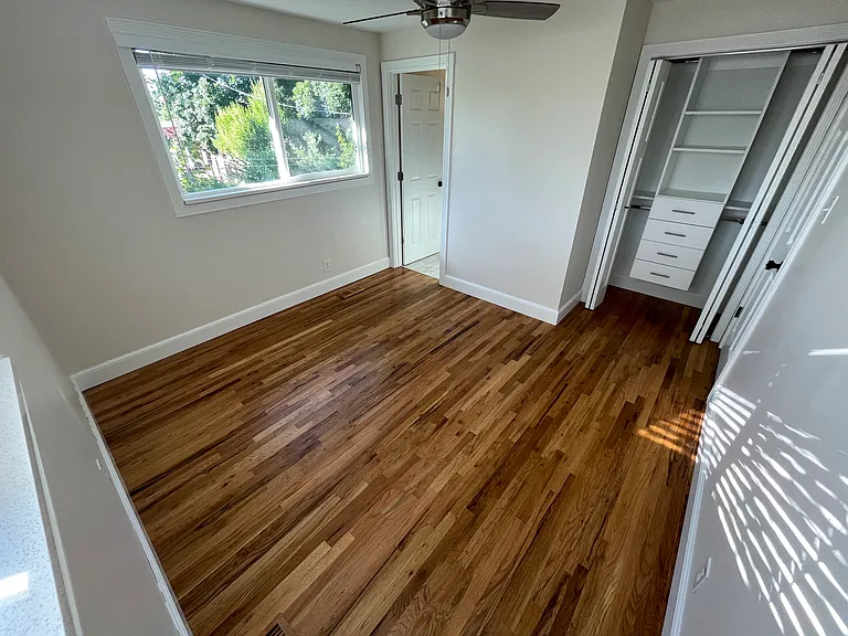 2851 E Maurice Dr — Photo 13