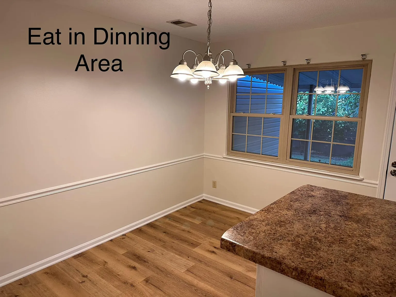 3 bed, 2.5 bath, 1356 sqft, $1,550 — Photo 3