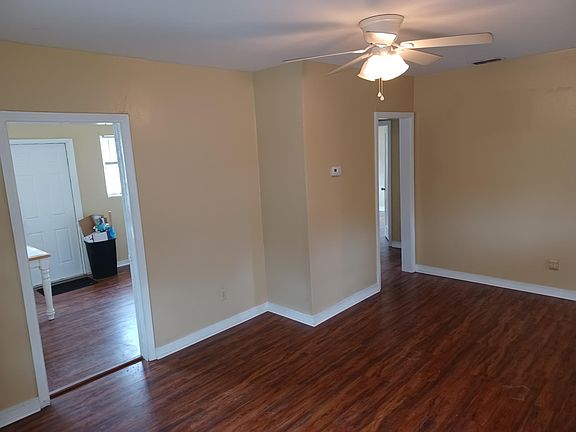 2nd image of 2590 College St