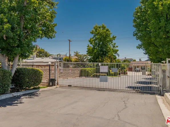 7025 Glade Ave Unit 24, Canoga Park, CA 91303