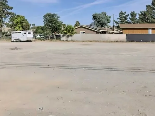 W San Miguel Ave, North Las Vegas, NV 89032
