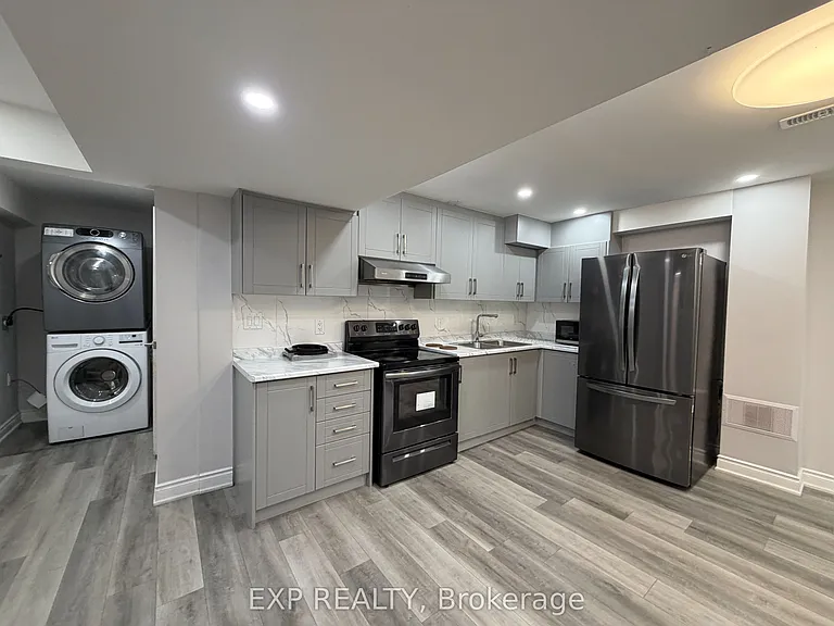 69 Gardenbrooke Trl — Photo 4