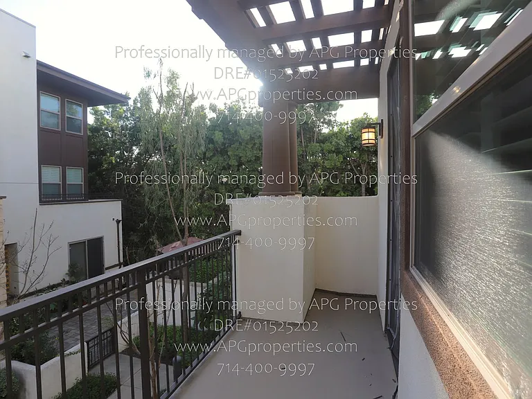 9315 Alondra Blvd #2 — Photo 27