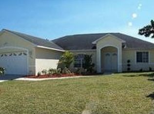 904 Mohawk Pkwy, Cape Coral, FL 33914