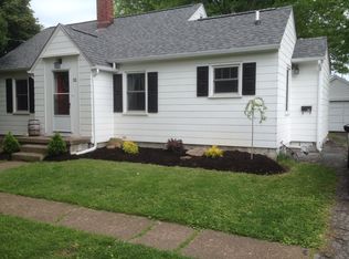 31 Allendale Rd, West Seneca, NY 14224