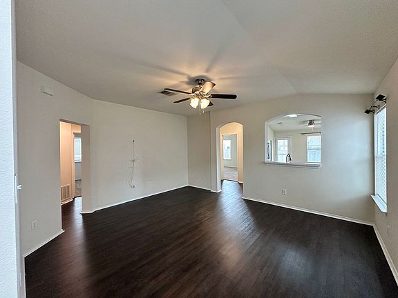 2nd image of 4510 Causeway Ct