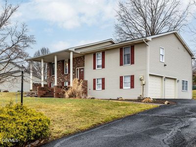 115 Locust Ln, Danville, PA, 17821
