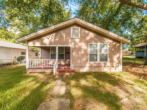 919 Avenue F, Bogalusa, LA 70427