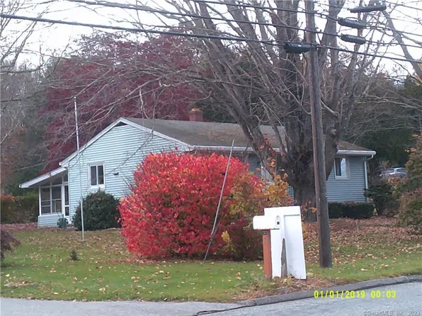 66 Old Norwich Road, Waterford, CT 06375