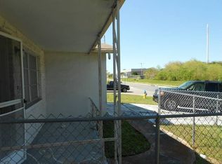 7004 Fox Hollow Dr, Port Richey, FL 34668