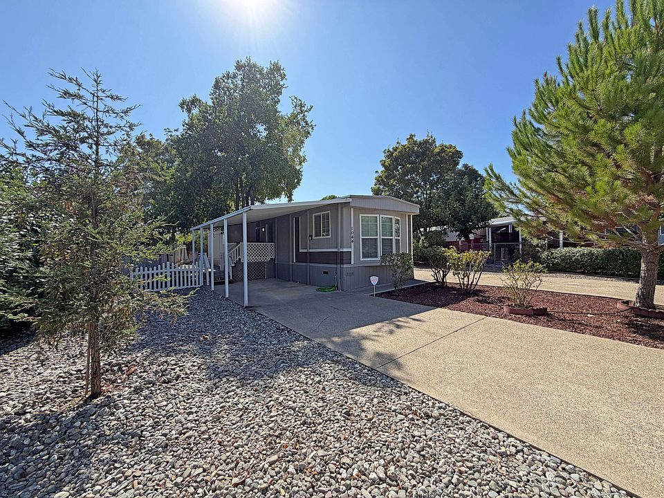 1st image of 1044 Yogi Ct
