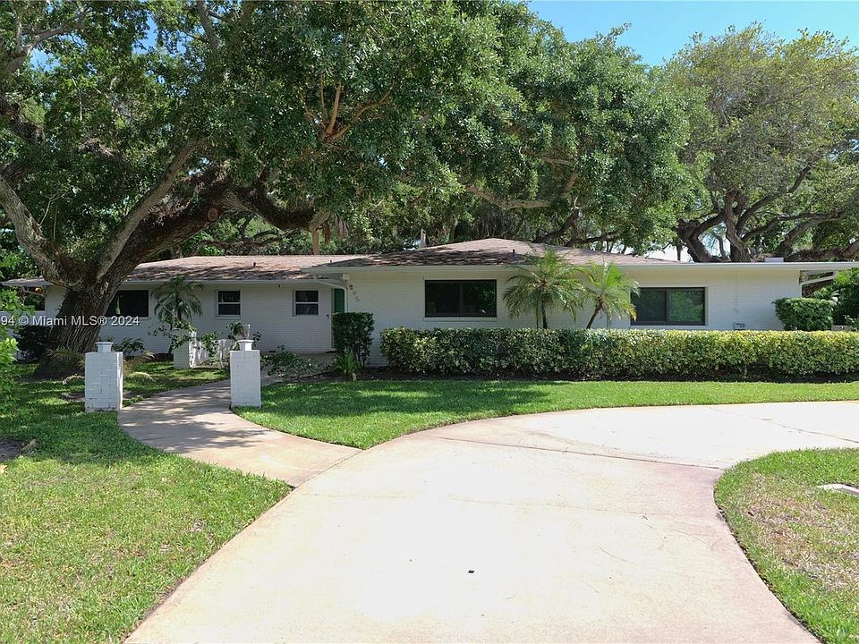 1st image of 895 Indian Ln