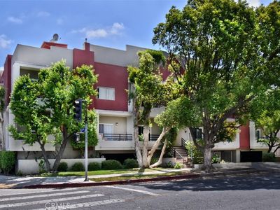 4350 Stern Ave APT 2, Sherman Oaks, CA, 91423