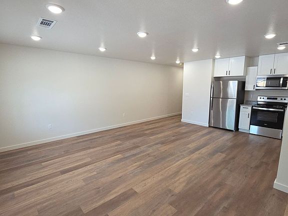 2nd image of 709 E 12th St #B