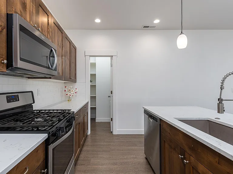 479 Bedrock Loop — Photo 13