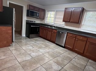 2010 Massachusetts Ave, Savannah, GA 31404