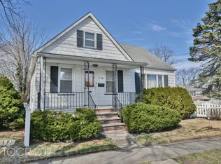 7-36 Central Ave, Fair Lawn, NJ 07410