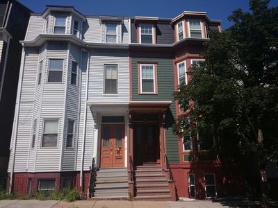 17 Gates St #1, South Boston, MA, 02127
