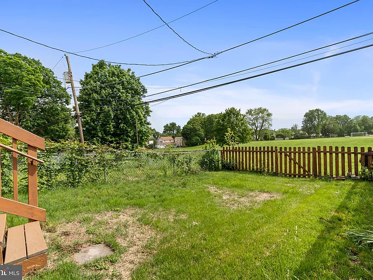 644 Dayton Rd — Photo 28