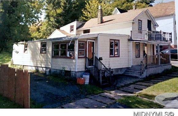 2nd image of 1125 Whitesboro St