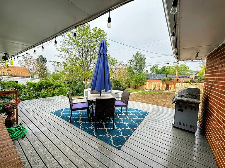 470 S Canosa Ct — Photo 21