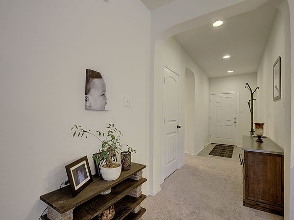 2nd image of 343 Sunnyside Dr